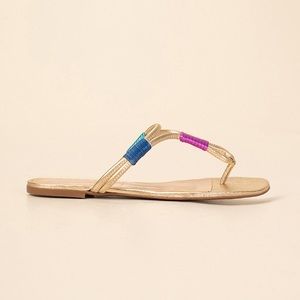 NWT in box- Vicenza Nairobi Sandal Sz 7